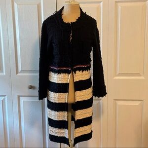 THE EXTREME COLLECTION Chic Black and Cream Striped Women's Cape